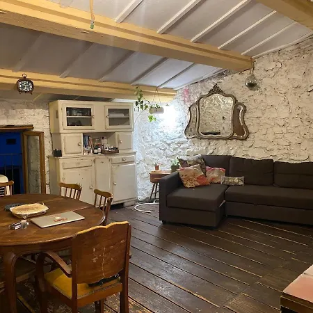 펜션 Village House *