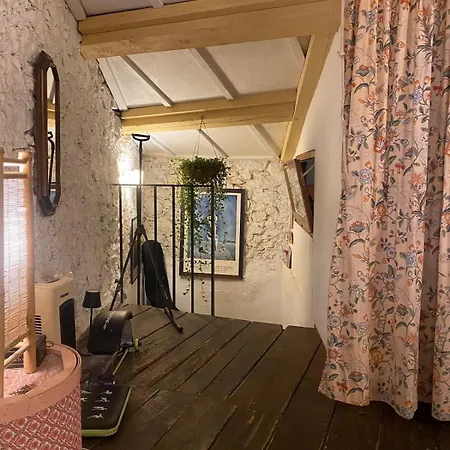 Nyaraló Village House Montpeyroux